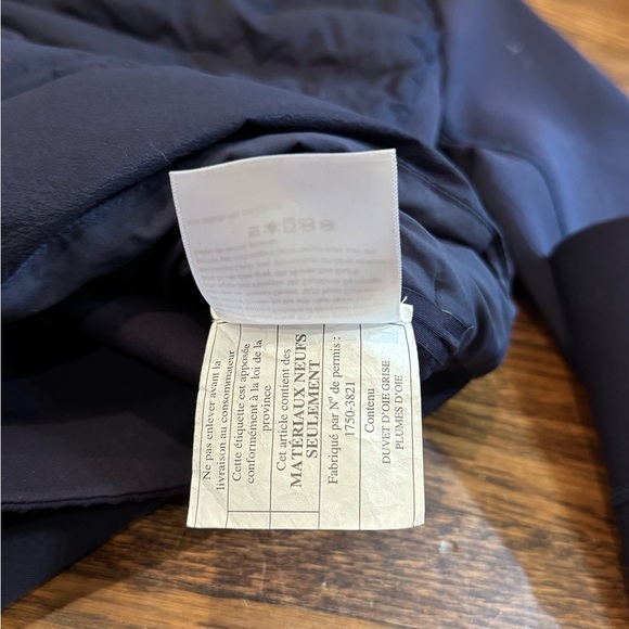 Lululemon Athletica Crew Down & Around Goose Down Quilted Sweatshirt Size 6 - Picture 4 of 14